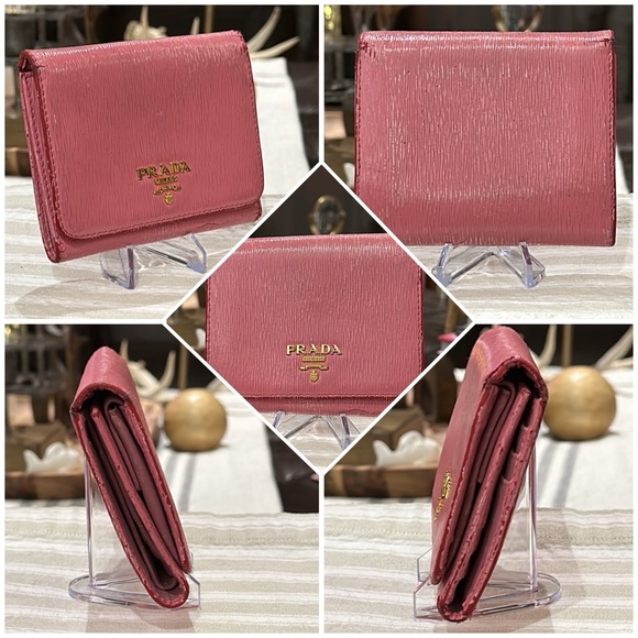 Authentic Prada Vitello Move Bi-Color Tri-Fold Compact Wallet in Petalo & Peonia - Picture 9 of 16